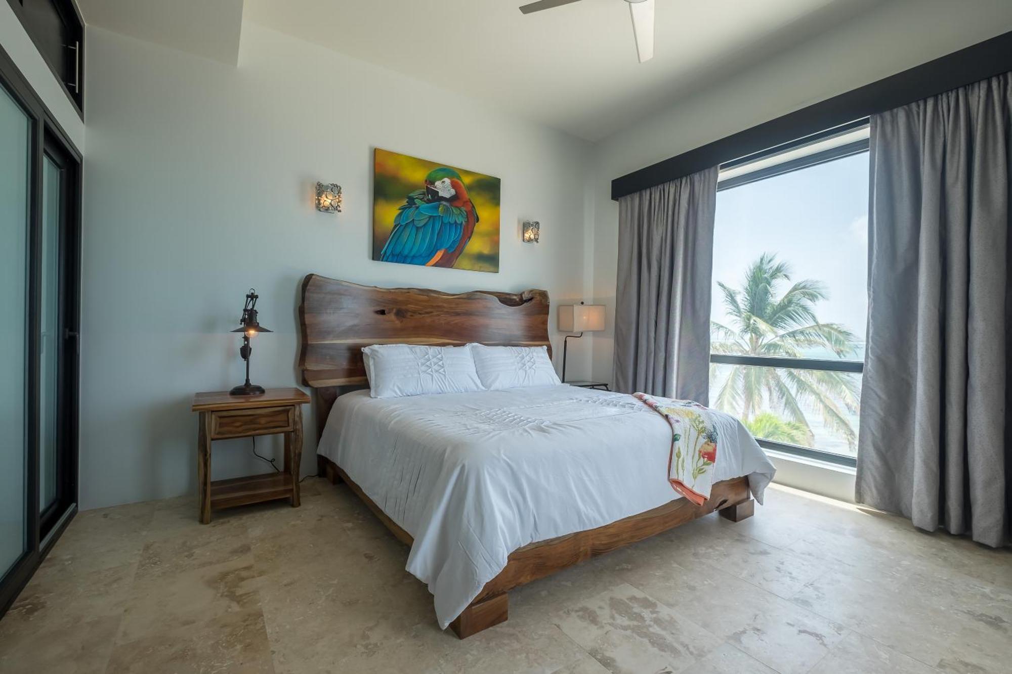 Diamante Beachfront Suites Сан Педро Екстериор снимка
