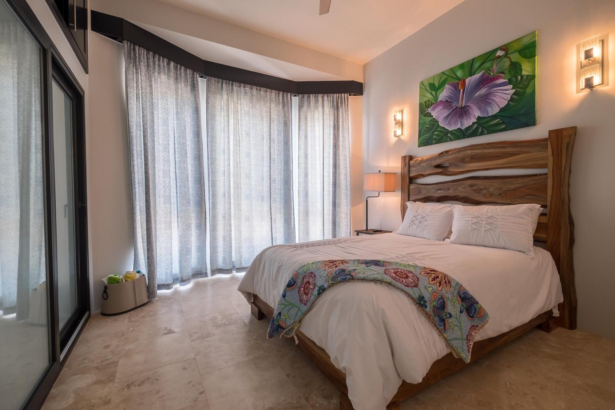 Diamante Beachfront Suites Сан Педро Екстериор снимка