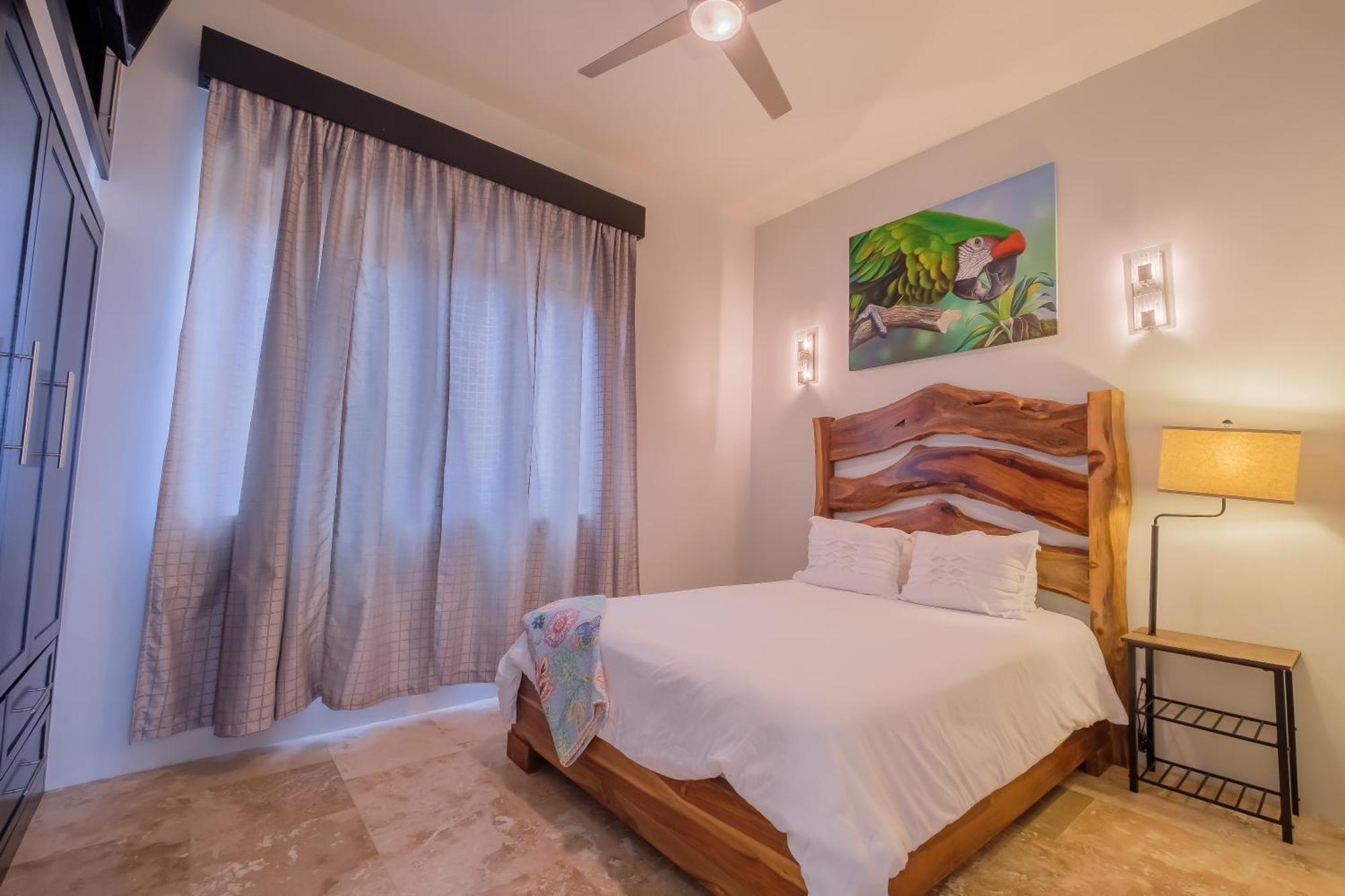Diamante Beachfront Suites Сан Педро Екстериор снимка