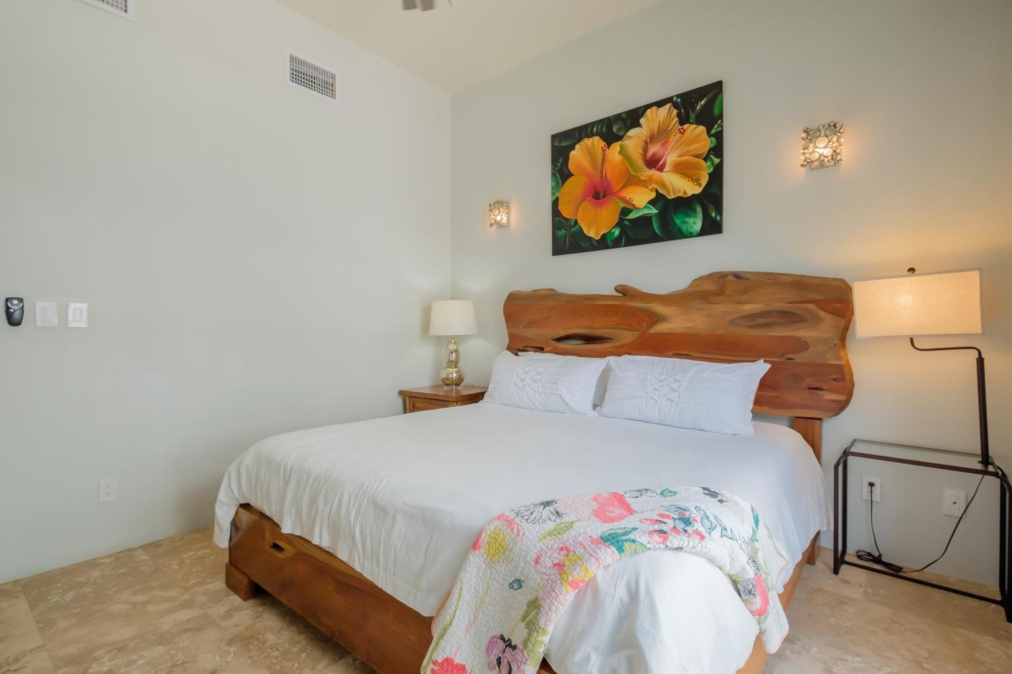 Diamante Beachfront Suites Сан Педро Екстериор снимка